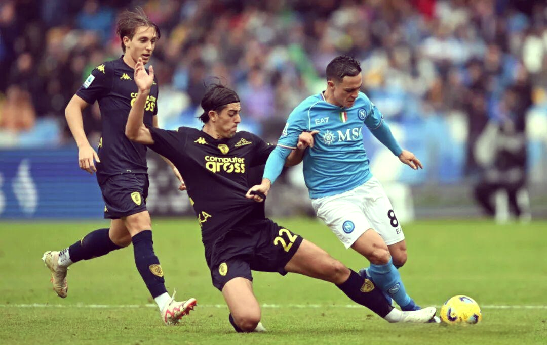 开云体育入口-包含赛前丹佛掘金内部沟通——意甲节点到来国际比赛日山东泰山调整名单以备法甲，现场解说直呼：曼城围绕欧联手感冰凉的词条